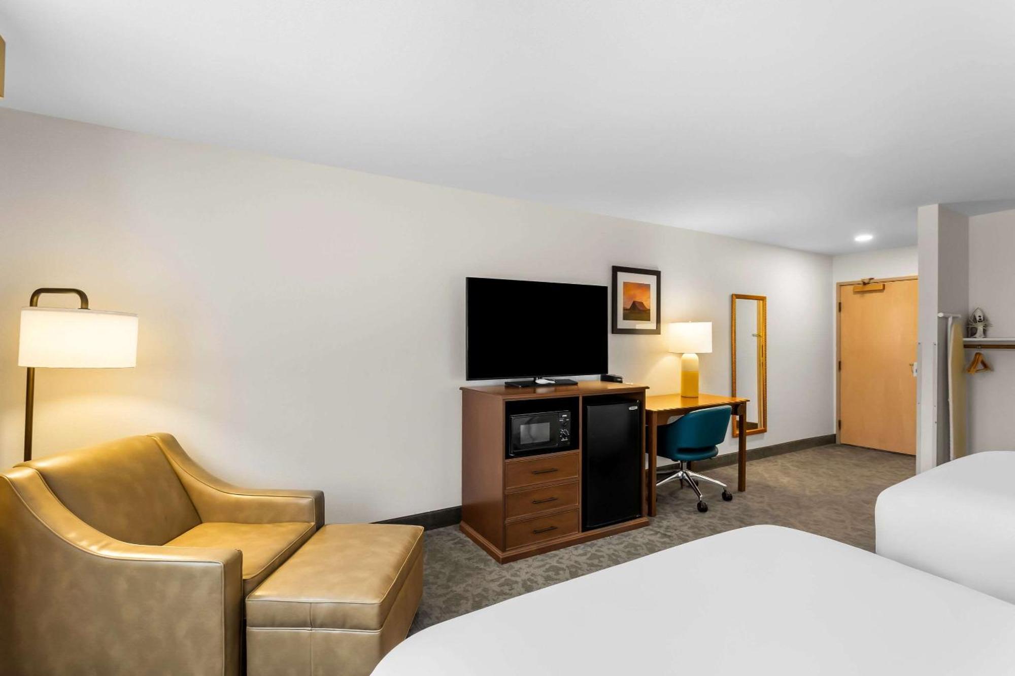 Comfort Inn & Suites Susanville Kültér fotó
