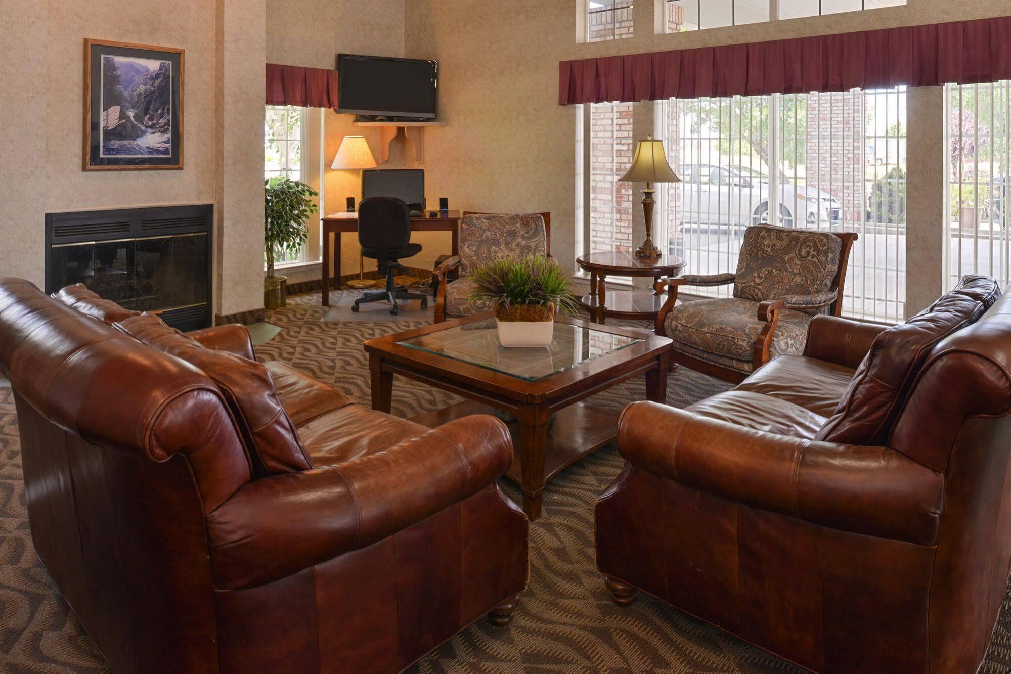 Comfort Inn & Suites Susanville Kültér fotó